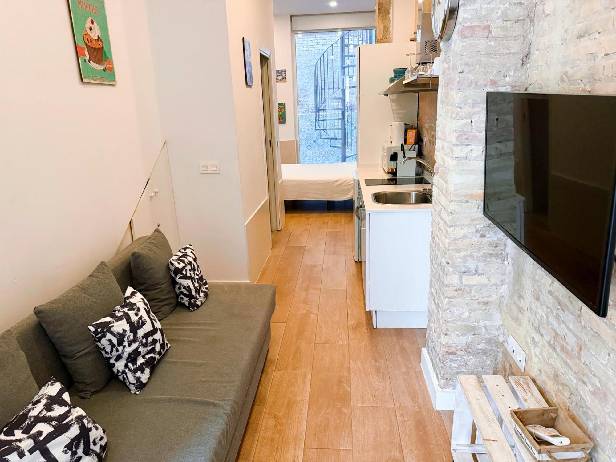 Loft Independiente Con Piscina Compartida En Centro De Valência