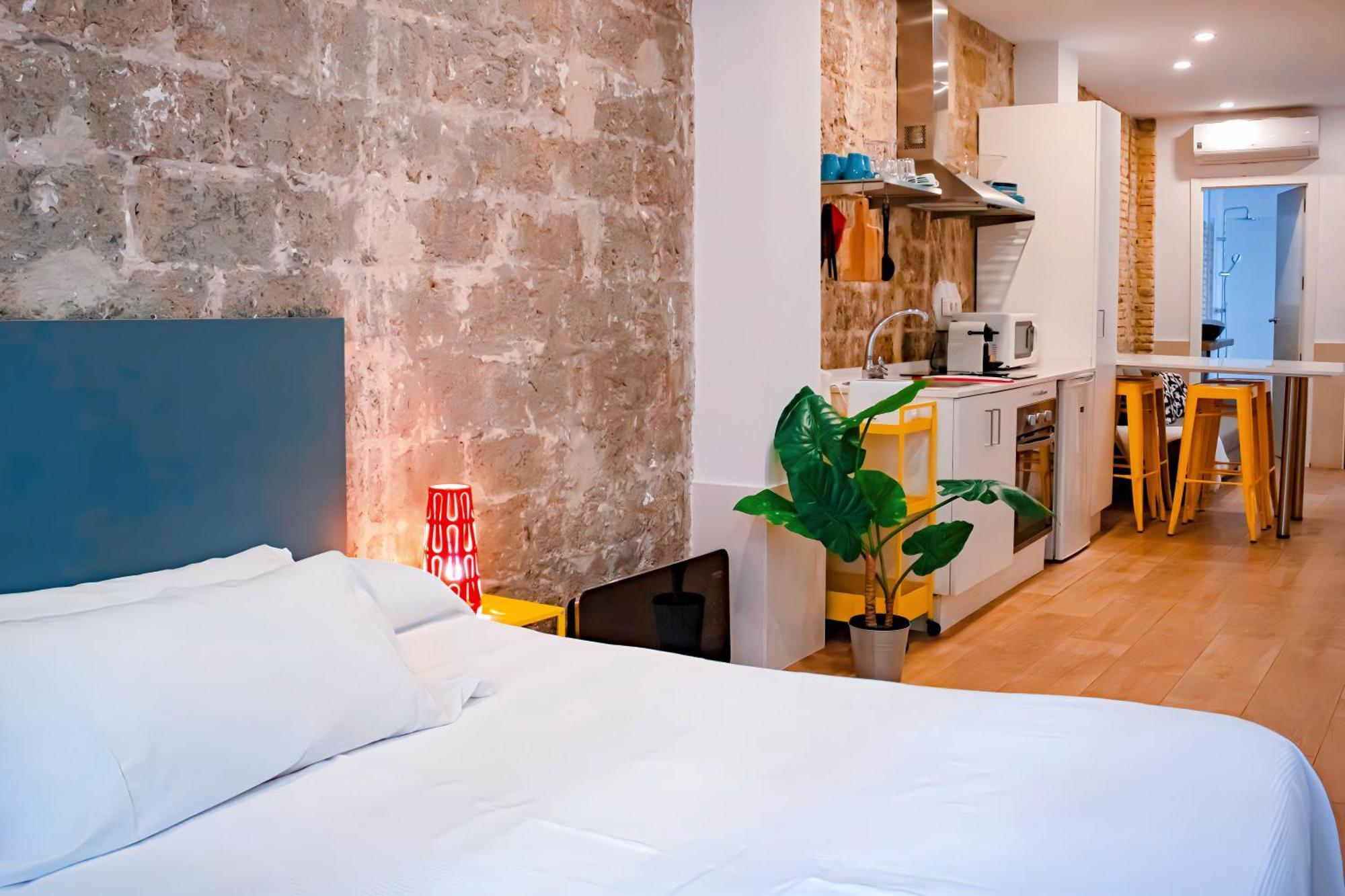 Loft Independiente Con Piscina Compartida En Centro De Valência